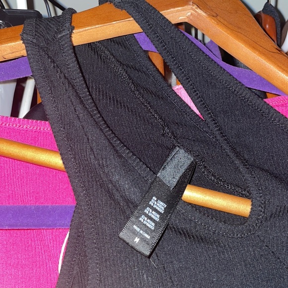 Skims BLACK Dress - Picture 3 of 3